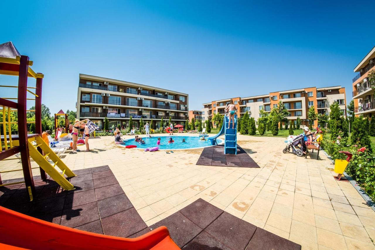 Waterpark Fort Apartments Sunny Beach Exterior photo